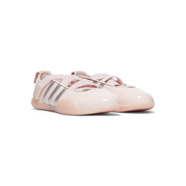 S.b. Concept Adidas X CLOT Taekwondo By Caroline Hu Sand Pink · Silver Metallic · Almost Pink