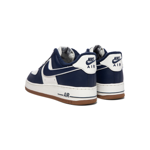 S.b. Concept Nike Air Force 1 '07 LV8 Sail · Midnight Navy · Gum Medium Brown