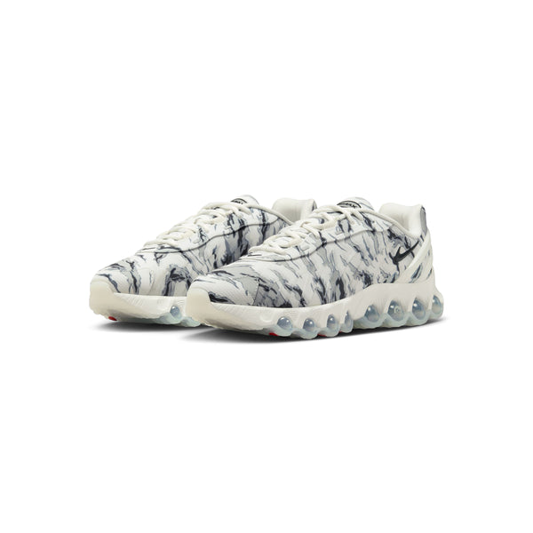 S.b. Concept Nike Air Max DN8 PRM Summit White · Dark Smoke Grey · Cool Grey
