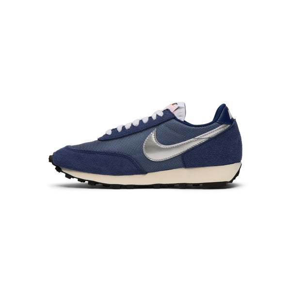 S.b. Concept Nike Daybreak SP Blue Void · Metallic Silver · Diffused Blue