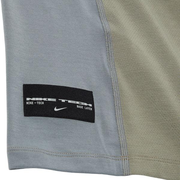 S.b. Concept Nike Tech Dri-FIT Short-Sleeve Base Layer Light Army · Cool Grey · Black