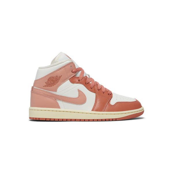 s.b. concept Nike Womens Air Jordan 1 Mid Sail · Light Madder Root · Muslin