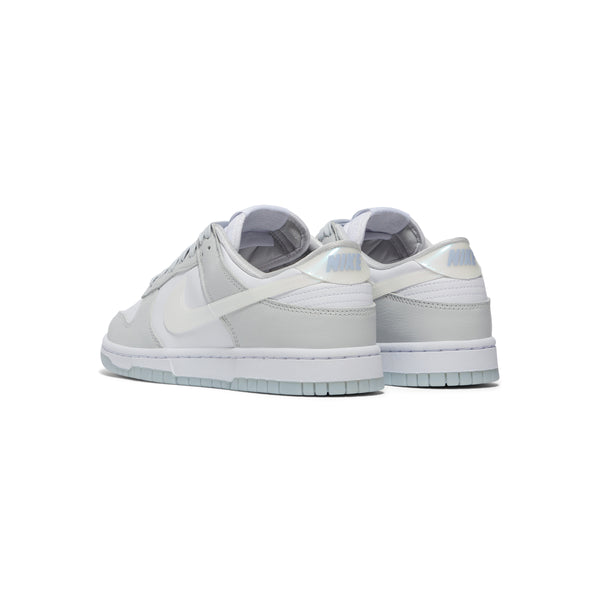 S.b. Concept Nike Womens Dunk Low Photon Dust · White · Blue Ice