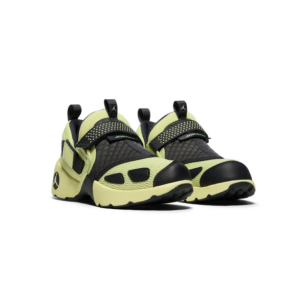 S.b. Concept Nike Womens Jordan Trunner LX Luminous Green · Anthracite
