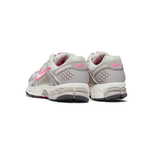 S.b. Concept Nike Womens Nike Zoom Vomero 5 College Grey · Sail · Light Bone · Medium Ash