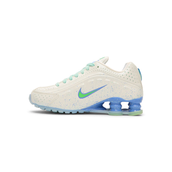 S.b. Concept Nike Womens Shox R4 AB Summit White · Green Strike