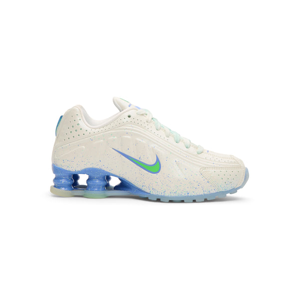 s.b. concept Nike Womens Shox R4 AB Summit White · Green Strike