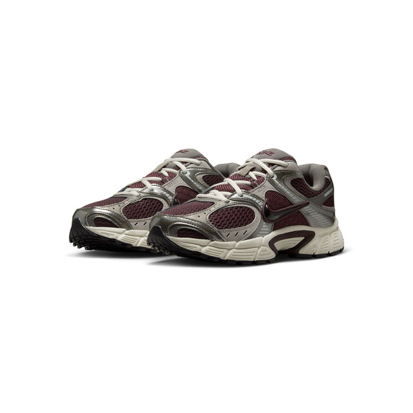 S.b. Concept Nike Womens V5 RNR Burgundy Crush · Black · College Grey