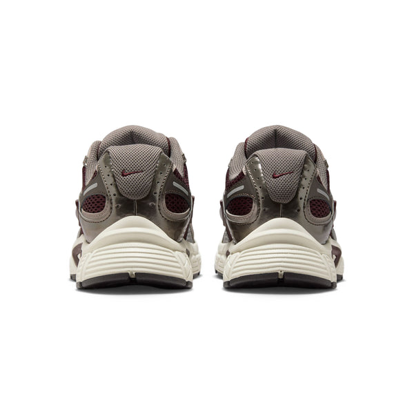 S.b. Concept Nike Womens V5 RNR Burgundy Crush · Black · College Grey