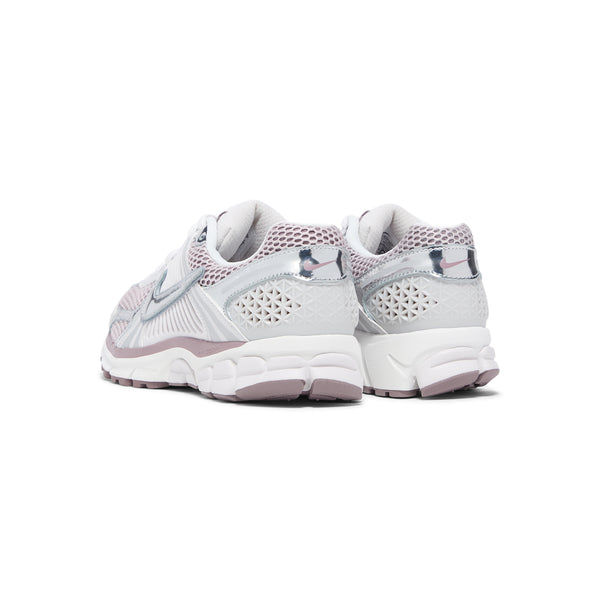 S.b. Concept Nike Womens Zoom Vomero 5 Vast Grey · Metallic Silver