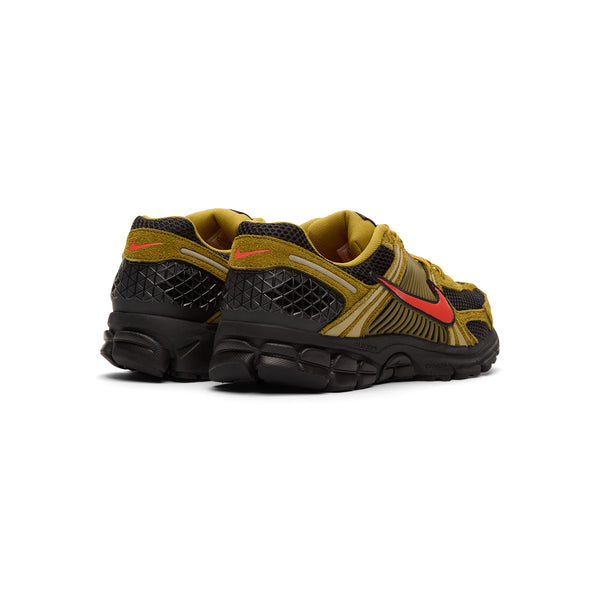 S.b. Concept Nike Zoom Vomero 5 Premium Olive Flak · Picante Red · Black