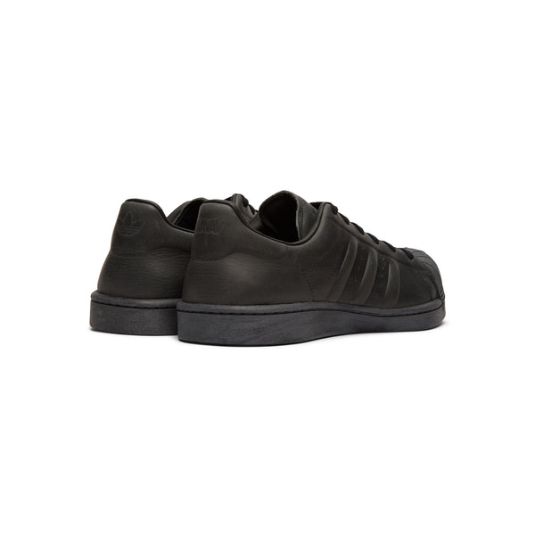 S.b. Concept Adidas X AVAVAV Superstar Carbon · Grey