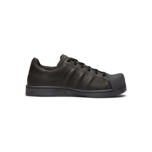 s.b. concept adidas x AVAVAV Superstar Carbon · Grey