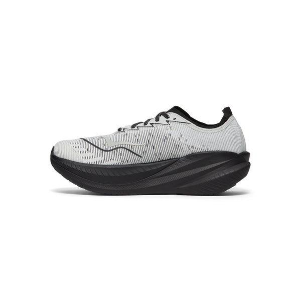 S.b. Concept HOKA Mach X 2 Black · Stardust