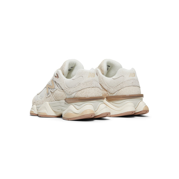S.b. Concept New Balance 9060 Bisque · Sea Salt