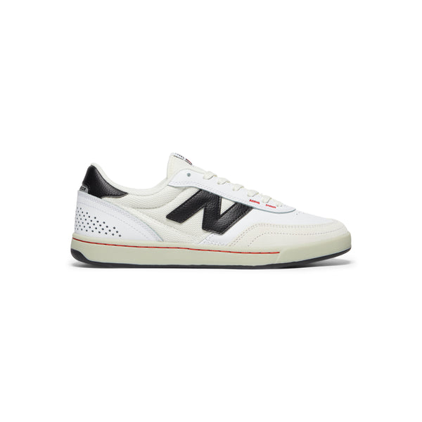 s.b. concept New Balance Numeric 440 V2 White s.b. concept New Balance Numeric 440 V2 White