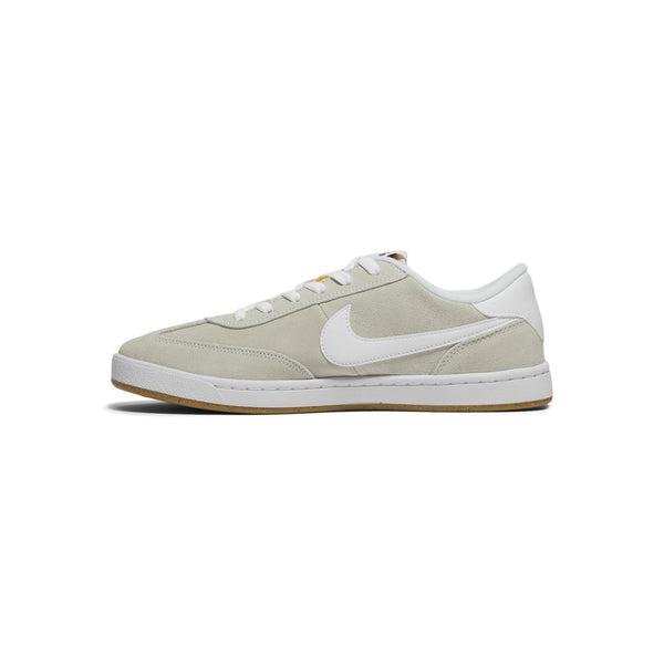 S.b. Concept Nike SB FC Classic Summit White