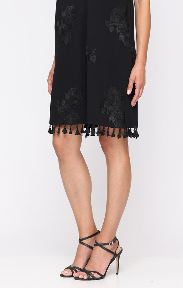 S.L. Fashions Regular - Sleeveless Shift Dress With V-Neckline And Fringe Hem Detail