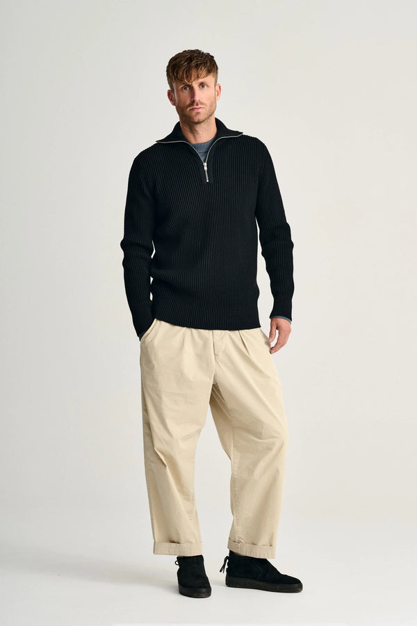 S.n.s. Herning FENDER Short Zip | Kort Lynlås Black Void (f)