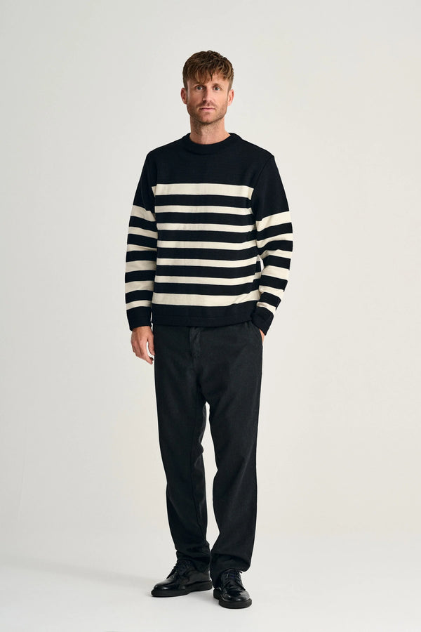 S.n.s. Herning GIVEN-III Crew Neck | Rund Hals Navy Blue / Natural White