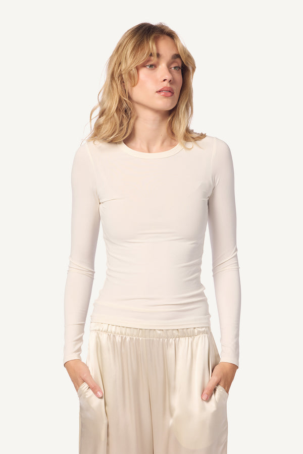 sablyn QUINCY L/S FITTED SANDWASHED FITTED CREWNECK | GARDENIA