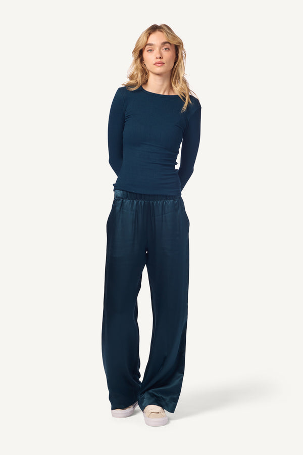 sablyn QUINCY L/S FITTED CREWNECK RIB TOP | COMPASS