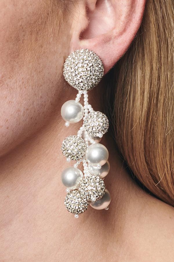 sachin & babi COCONUTS EARRINGS - CLEAR CRYSTALS/PEARLS
