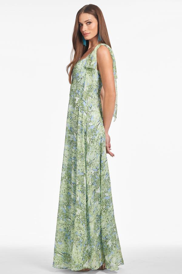 Sachin & Babi PEARL GOWN - PERIDOT BOUQUET