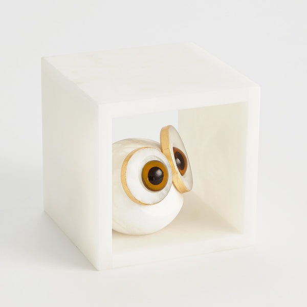 safavieh Alabaster Big Eyed Owl in Cube-Sm | Global Views - 3.31656