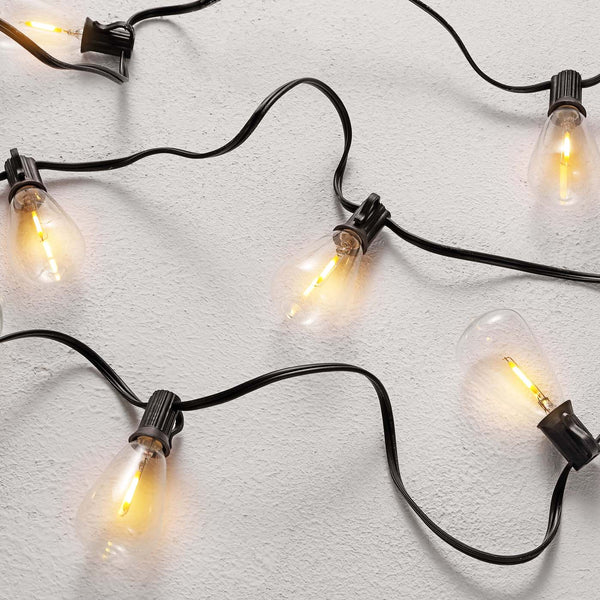 Safavieh Dorcia LED Outdoor String Lights | Safavieh - PLT4043