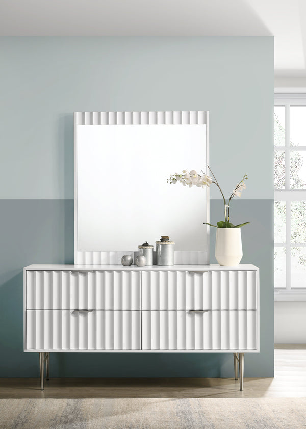Safavieh Modernist White Wood Veneer And Stainless Steel Base Mirror | Meridian Furniture - 801White-M