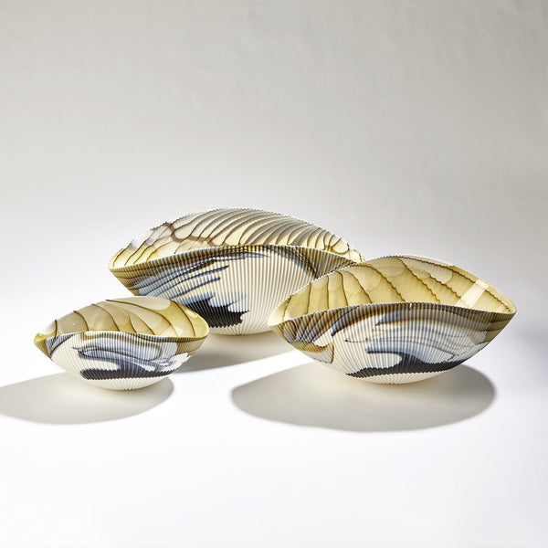 Safavieh Pleated Bowl-Amber/Blue Filigree-Sm | Global Views - 3.31572
