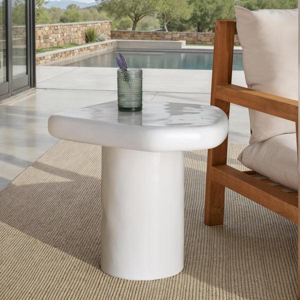 Safavieh Rhianna Concrete Accent Table | Safavieh Couture - SFV2608