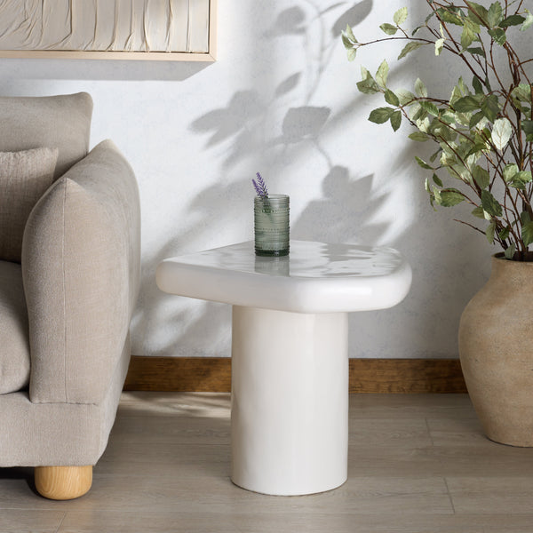 safavieh Rhianna Concrete Accent Table | Safavieh Couture - SFV2608