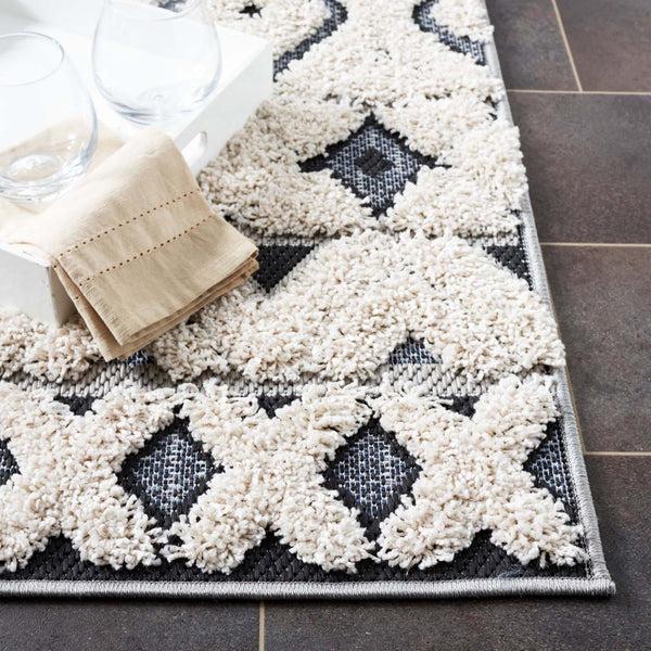 Safavieh Safavieh Cottage Rug COT210A - Ivory / Dark Grey