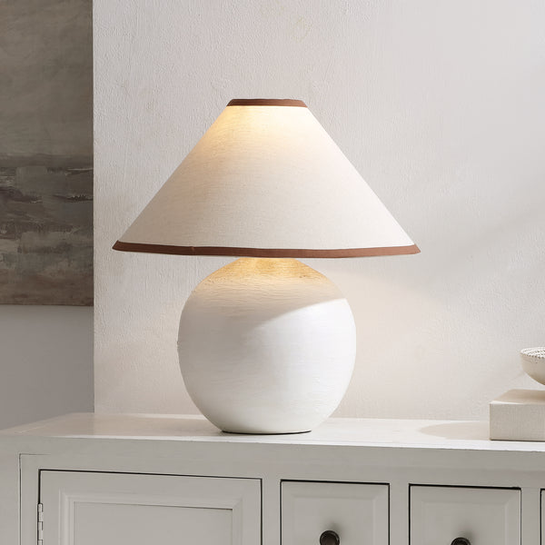 Safavieh Daneela 18" Table Lamp | Safavieh – TBL4647