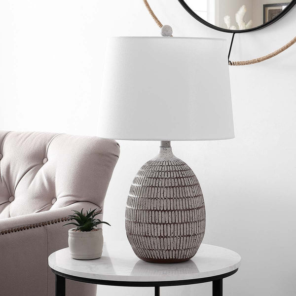 Safavieh Dewlen Table Lamp | Safavieh - TBL4421