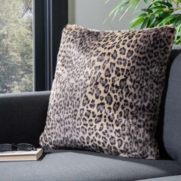 Safavieh Safavieh Faux Black Leopard Pillow - Leopard
