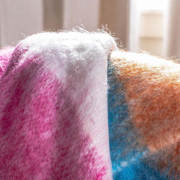 Safavieh Glendal Throw | Safavieh - THR609