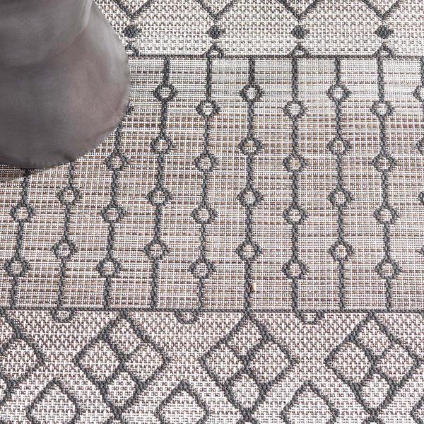 Safavieh Safavieh Havana Rug HAV301E - Light Brown / Black