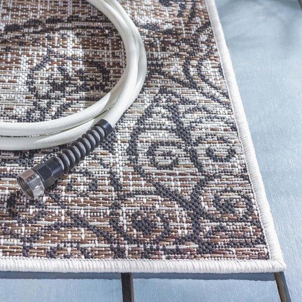 Safavieh Safavieh Havana Rug HAV319E - Light Brown / Black