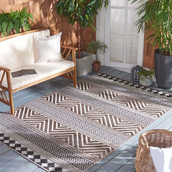 safavieh Safavieh Havana Rug HAV325E - Light Brown / Black