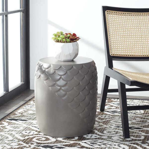 Safavieh Julyvia Concrete Stool | Safavieh - VNN1037