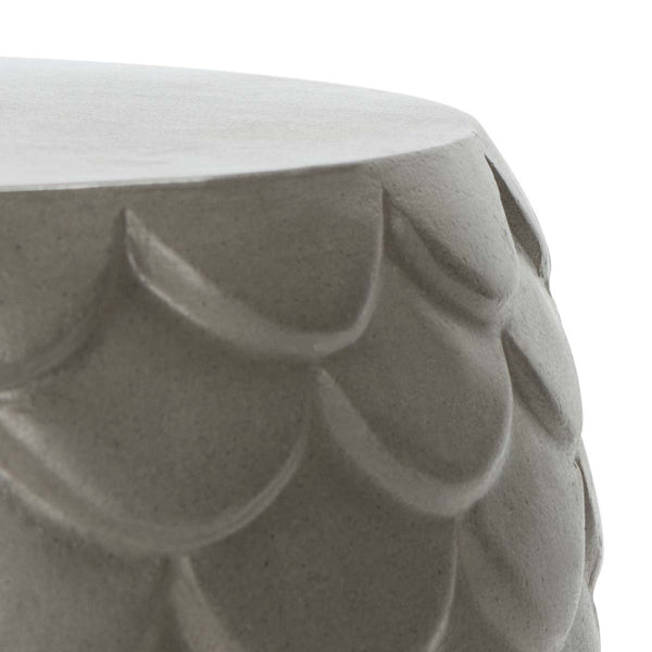 Safavieh Julyvia Concrete Stool | Safavieh - VNN1037