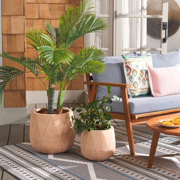 Safavieh Kane Planter Pot | Safavieh - PAT1536