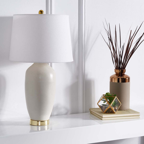 Safavieh Laine Table Lamp | Safavieh - TBL9006