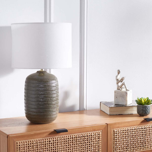 Safavieh Oryn Table Lamp | Safavieh - TBL9004