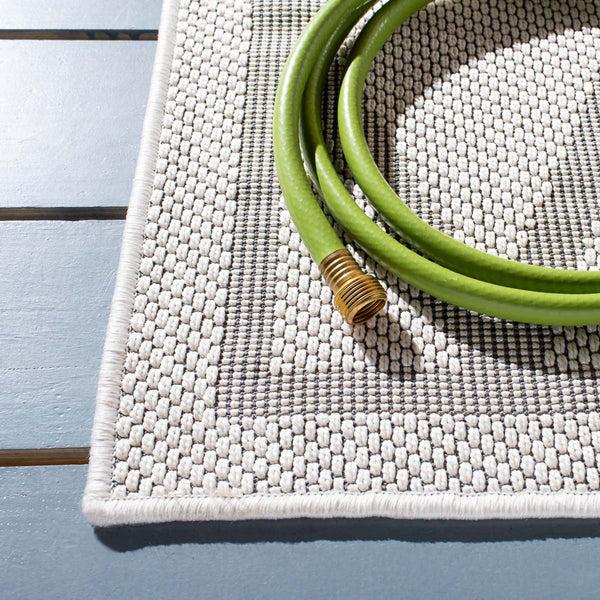 Safavieh Safavieh Bermuda 805 Rug BMU805