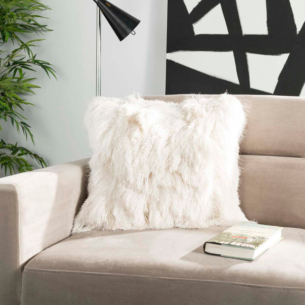 Safavieh Safavieh Chic Shag Pillow - Ivory