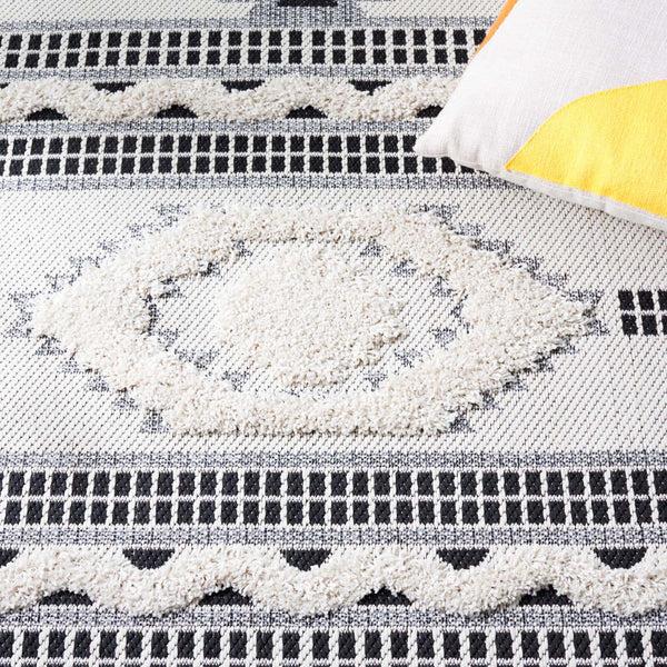 Safavieh Safavieh Cottage Rug COT206B - Ivory / Black